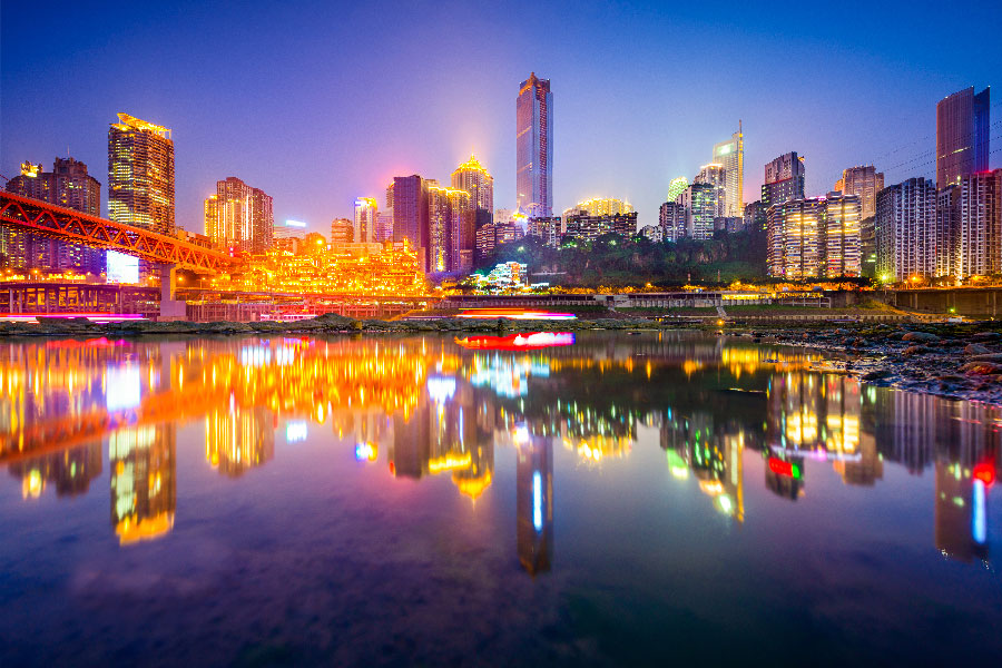ciudad nocturna en China Chongqing