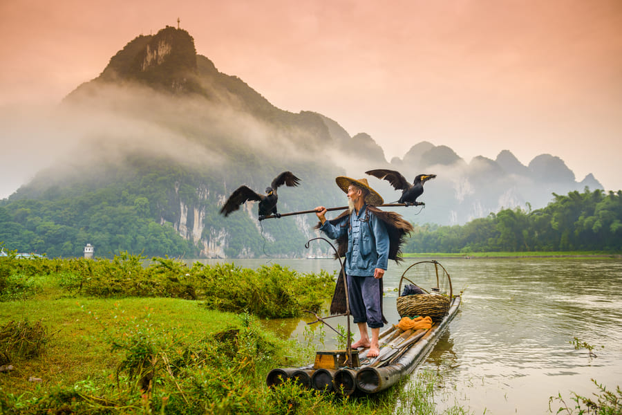 pescador del lago en China yangshuo